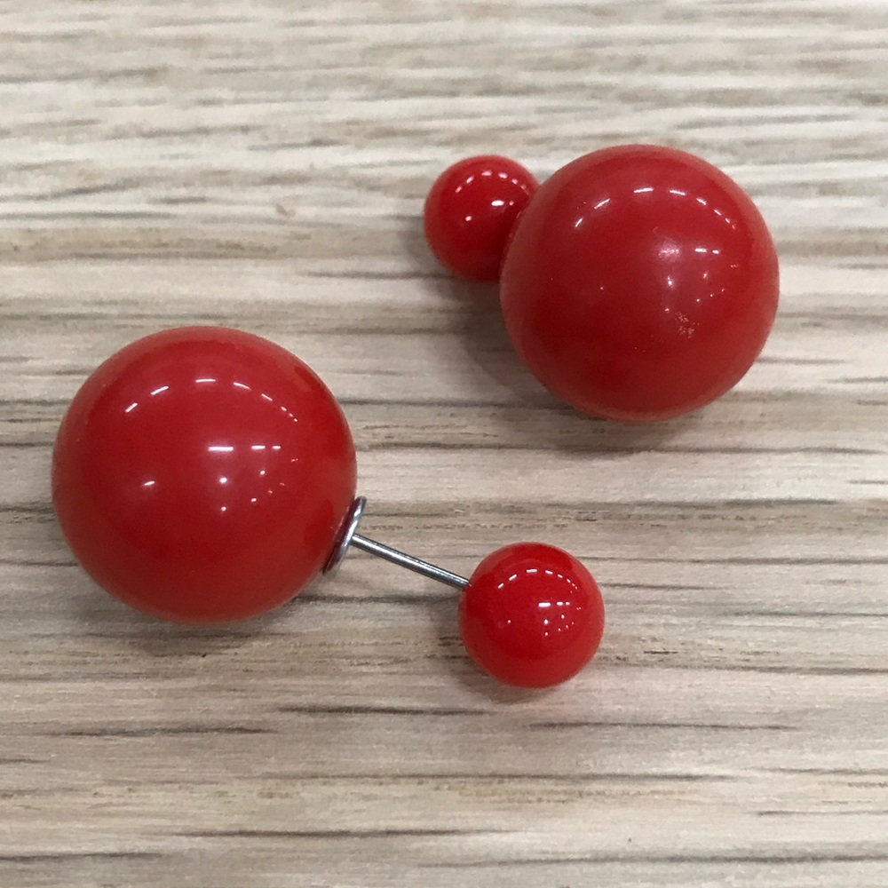 ⭐️new⭐️ red double sided ball stud earrings